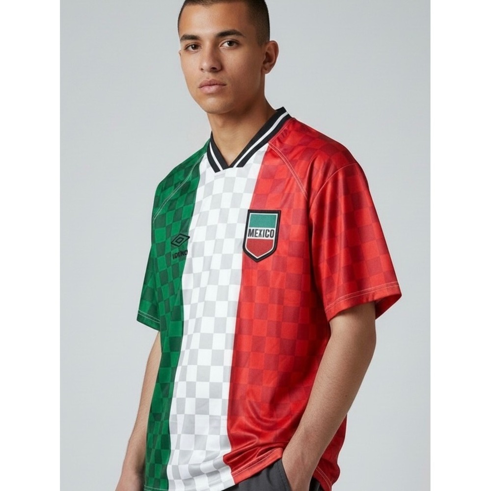 NWT Umbro MEXICO SOCCER Jersey Mens Med Green White Red Checkered Short Sleeve